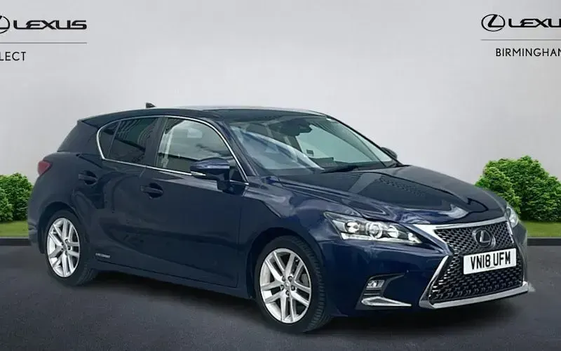 Used Lexus CT200h Luxury Line 136 HP (100 kW) 2018 Hatchback