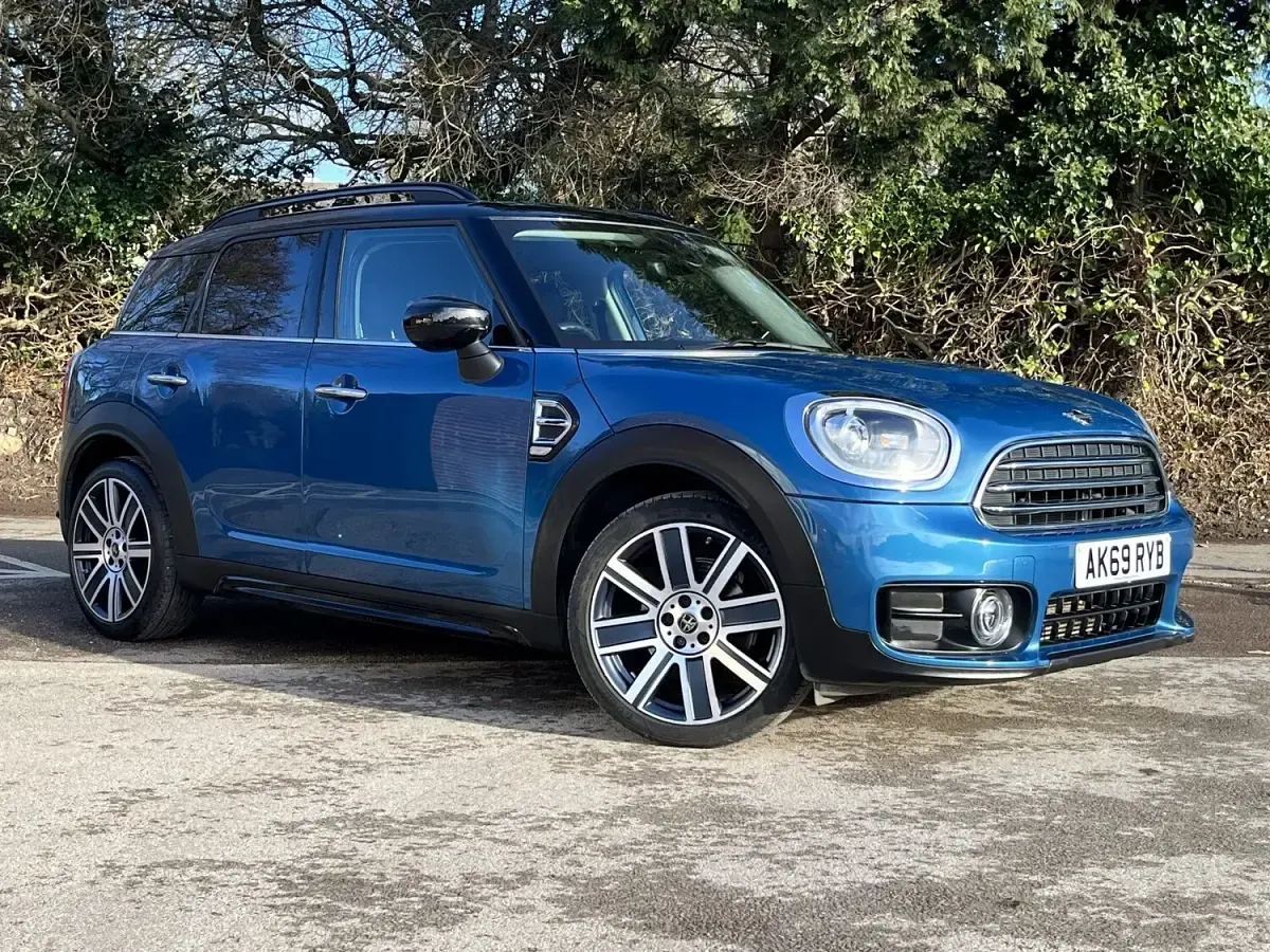 Used Mini Cooper Exclusive 2019 Blue Hatchback