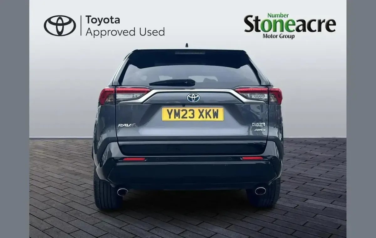Used Toyota RAV4 Hybrid 301 HP (221 kW) 2023 Other SUV