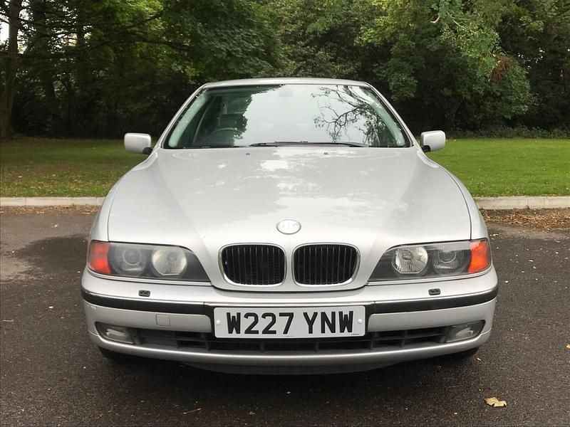 Used BMW 528 2000 Silver Sedan