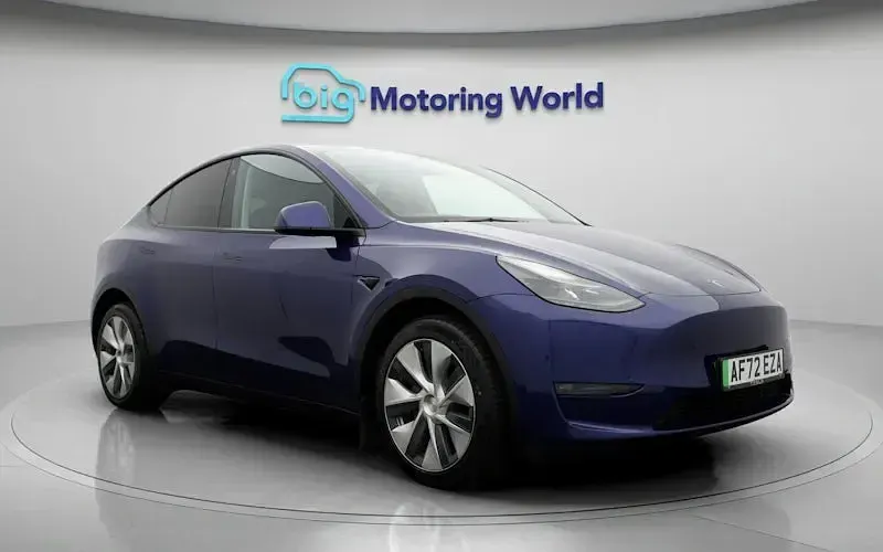 Usado Tesla Model Y Long Range AWD 286 kW (389 HP) 2025 SUV