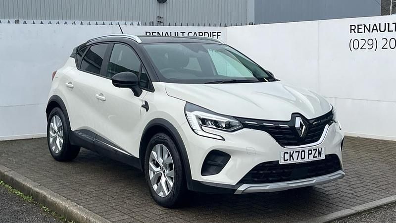 Used Renault Captur Iconic 130 HP (95 kW) 2020 Metallic  alabaster white  SUV