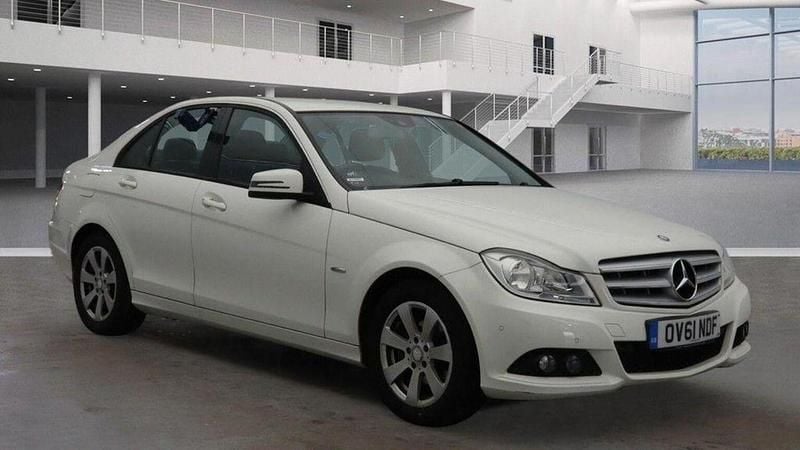 Used Mercedes C200 AMG Edition 1 2011 White Sedan