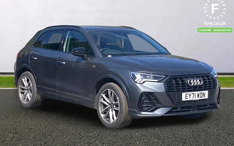 Begagnad Audi Q3 Black Edition 150 HK (110 kW) 2023 SUV