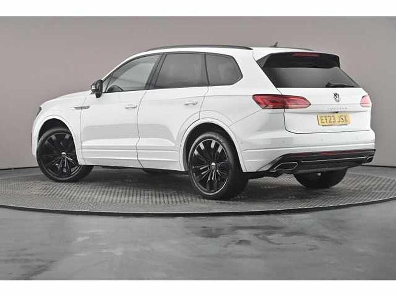 Used VW Touareg Black Edition 286 HP (210 kW) 2023 White SUV