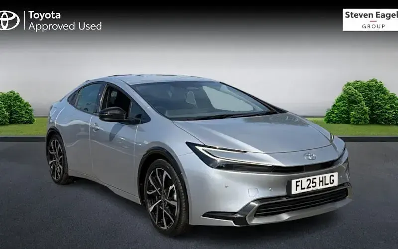 Used Toyota Prius 223 HP (164 kW) 2025 Hatchback
