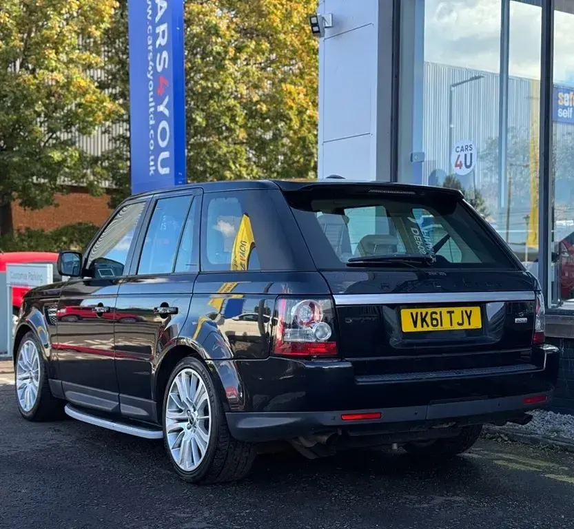 Used Land Rover Range Rover HSE 255 HP (187 kW) 2011 Black SUV