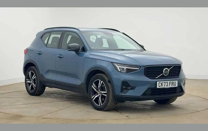 Used Volvo XC40 Plus 161 HP (118 kW) 2023 Blue SUV