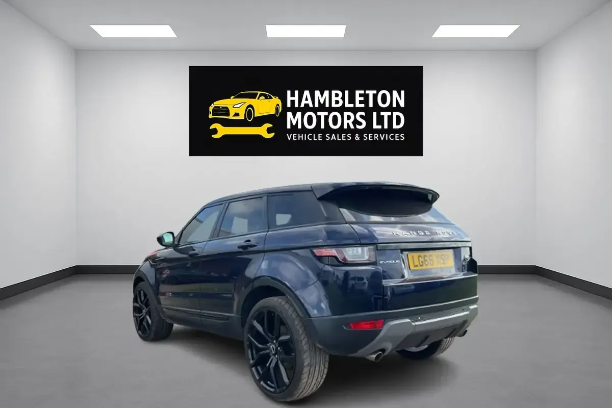 Used Land Rover Range Rover evoque SE 180 HP (132 kW) 2016 Blue Estate