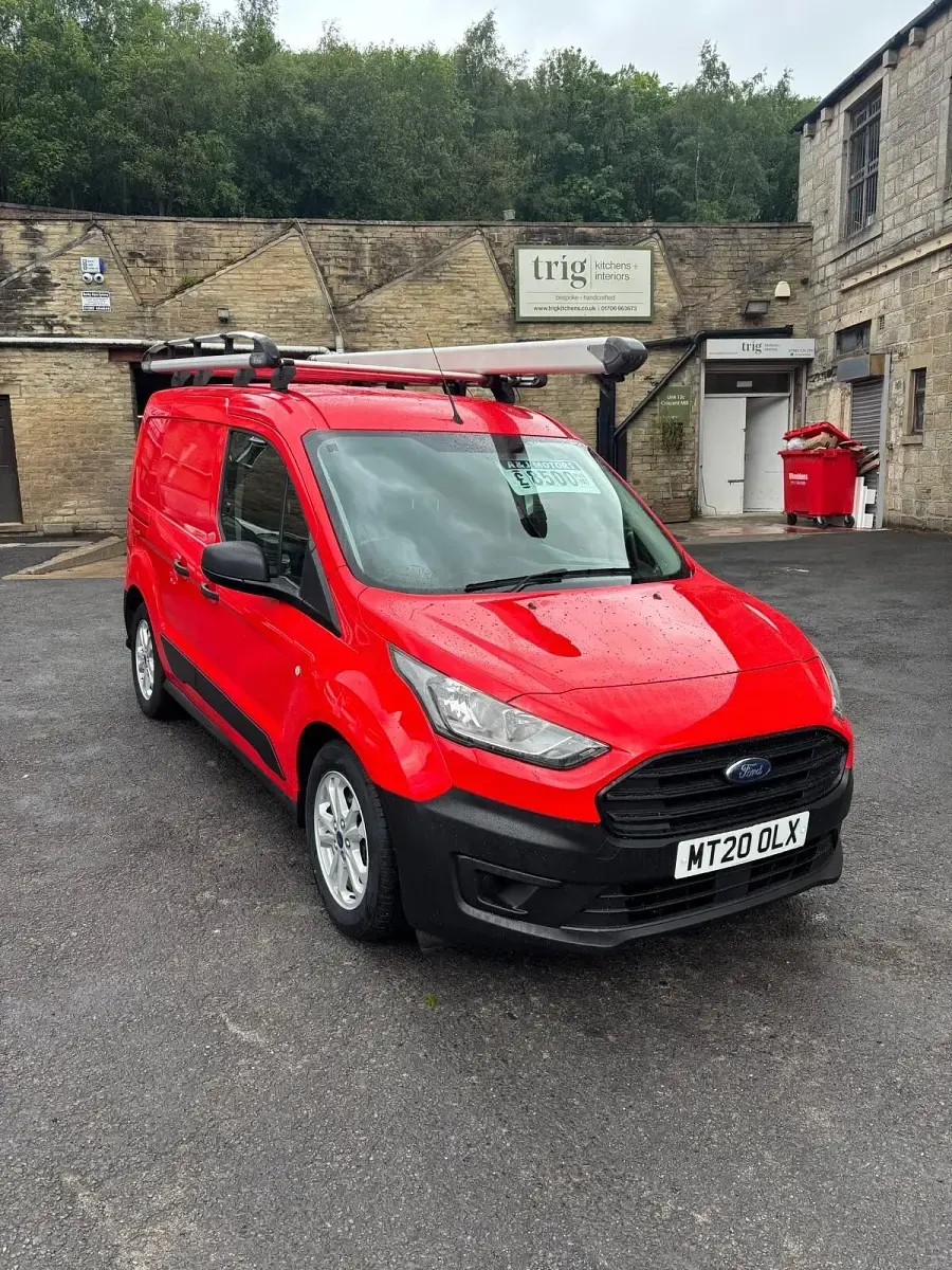 Used Ford Transit Connect 100 HP (73 kW) 2020 Red MPV