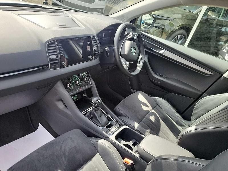 Gebraucht Skoda Karoq SE L 110 PS (80 kW) 2023 Silber SUV