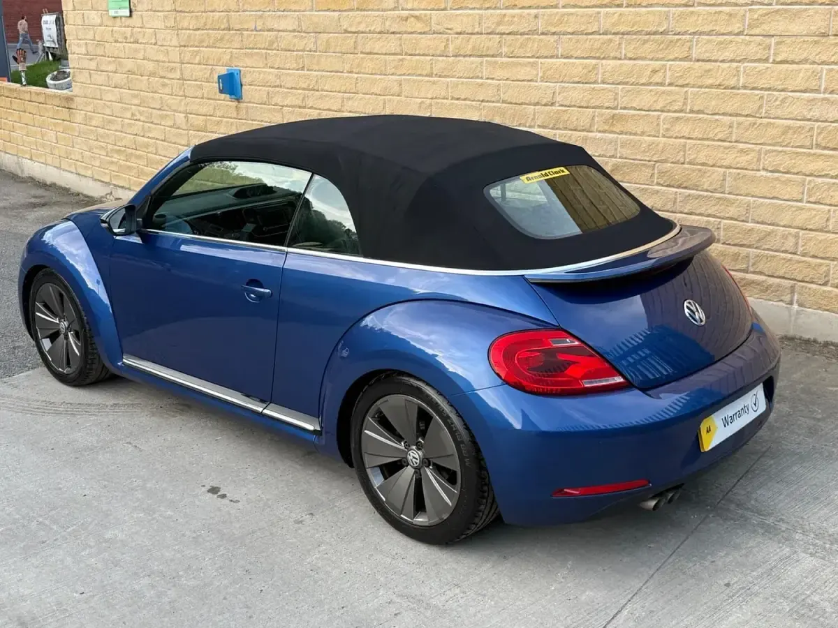 Used VW Beetle Sportline 140 HP (102 kW) 2013 Blue Hatchback