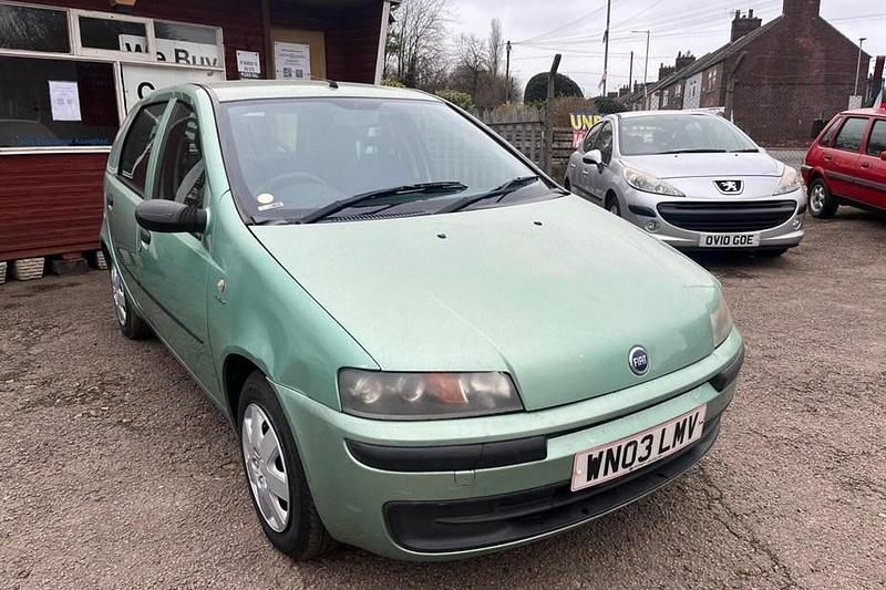 Used Fiat Punto Active 2003 Red Hatchback