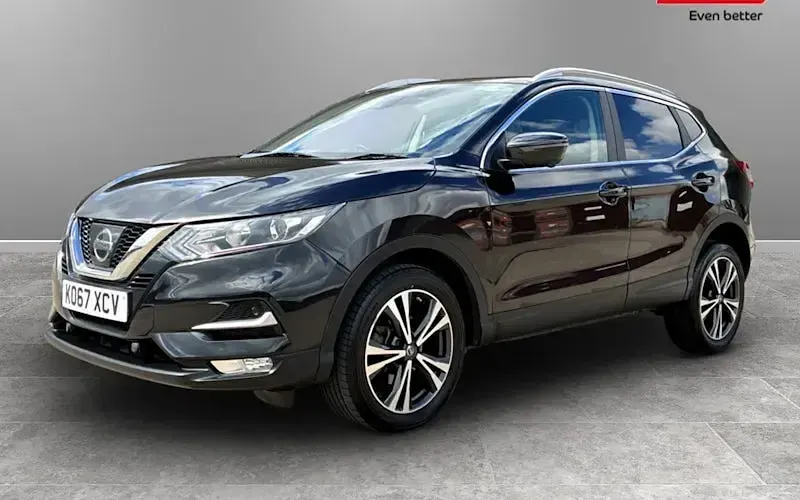 Used Nissan Qashqai N-Connecta 110 HP (80 kW) 2018 Black SUV
