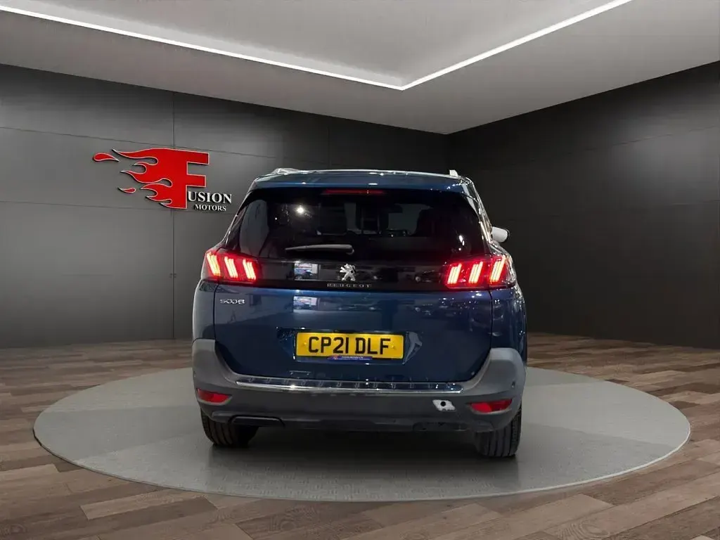 Used Peugeot 5008 Allure Premium 2021 Blue SUV