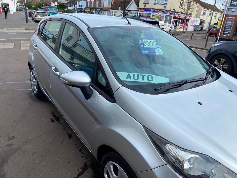 Used Ford Fiesta 96 HP (70 kW) 2009 Moondust Hatchback