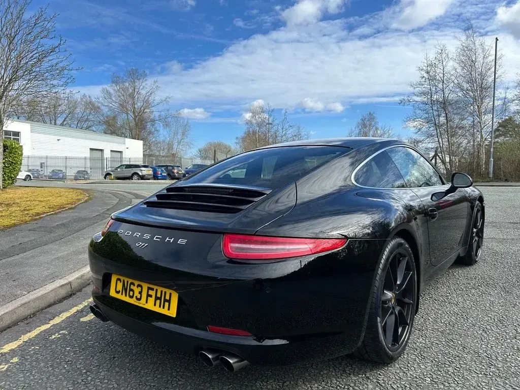 Used Porsche 911 Carrera S 400 HP (294 kW) 2013 Black Coupe