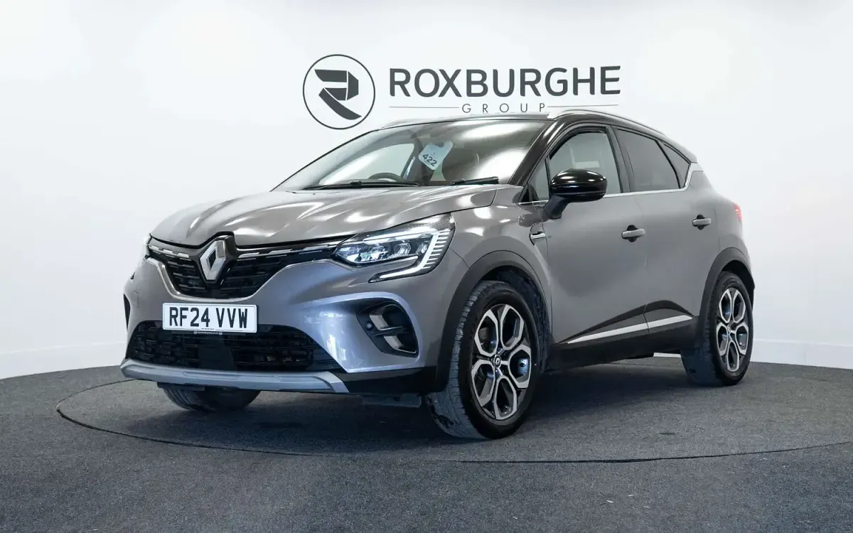 Used Renault Captur Techno 145 HP (106 kW) 2024 Grey SUV