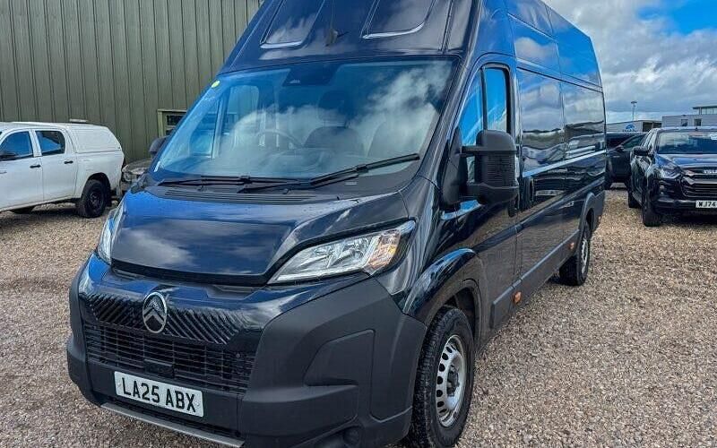 Used Citroën Relay 140 HP (102 kW) 2025 Grey Van