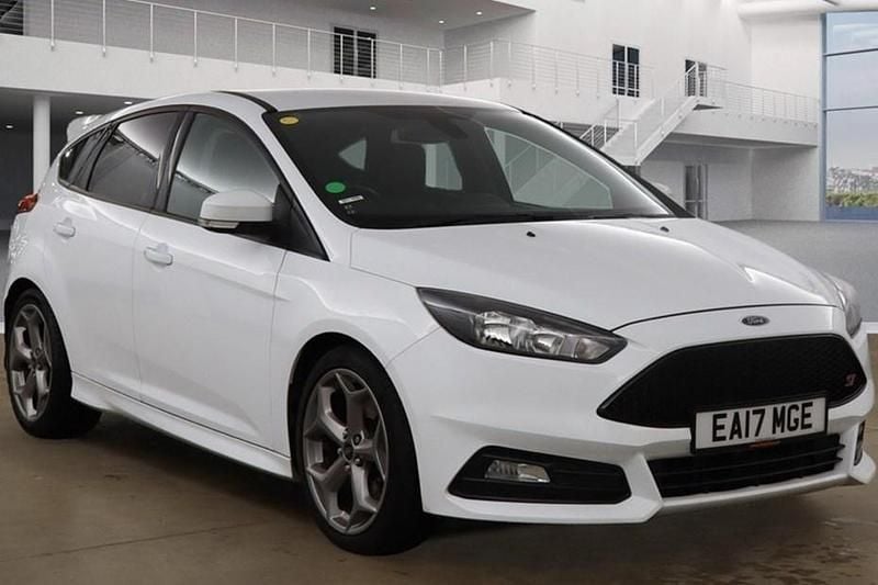 White Used 2017 Ford Focus ST Hatchback | £8,988 (Super price) - Image 1/1