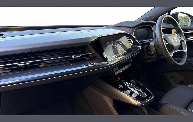 Used Audi Q4 e-tron S-Line 206 kW (281 HP) 2025 Blue SUV