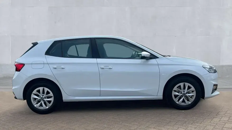New Skoda Fabia SE 116 HP (85 kW) 2026 Moon white metallic Hatchback