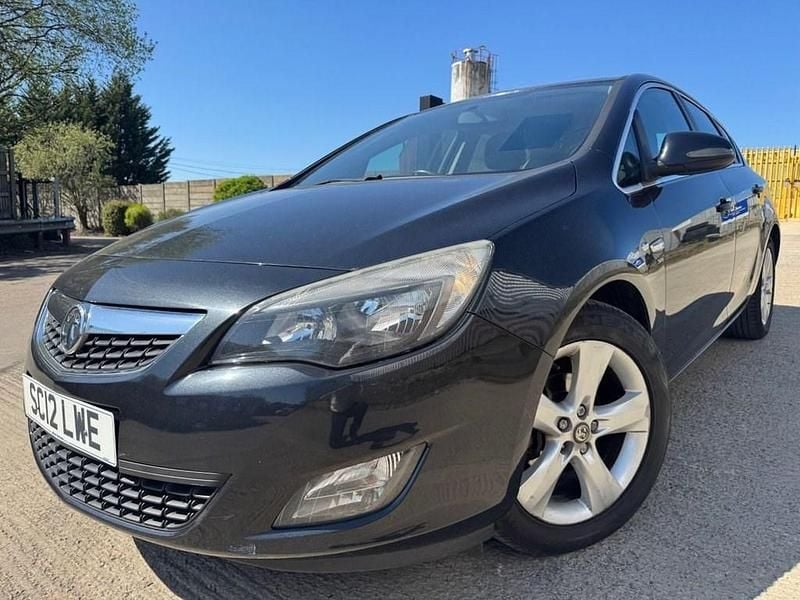 Used Vauxhall Astra SRi 2012 Black Hatchback