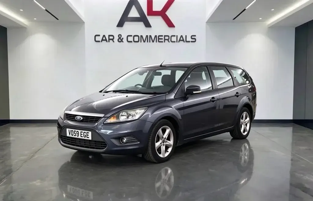 Used Ford Focus Zetec 116 HP (85 kW) 2009 Grey Estate