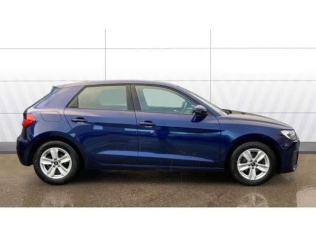 Used Audi A1 Design 110 HP (80 kW) 2022 Blue Hatchback