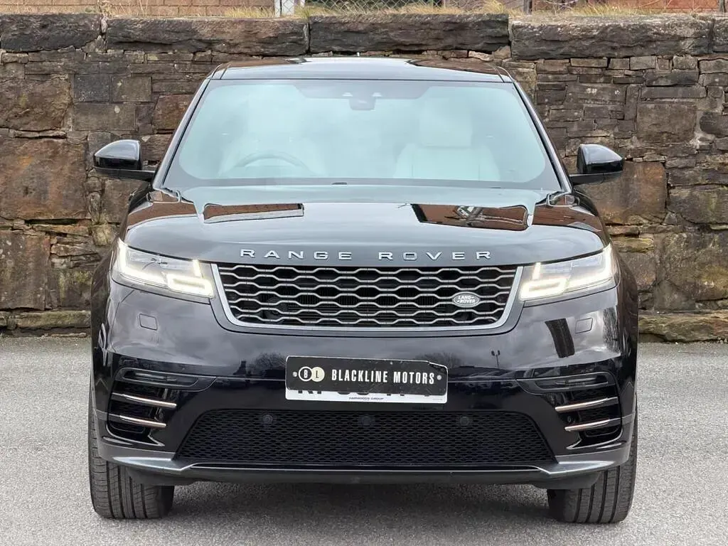 Used Land Rover Range Rover Velar SE Dynamic 2019 Black SUV