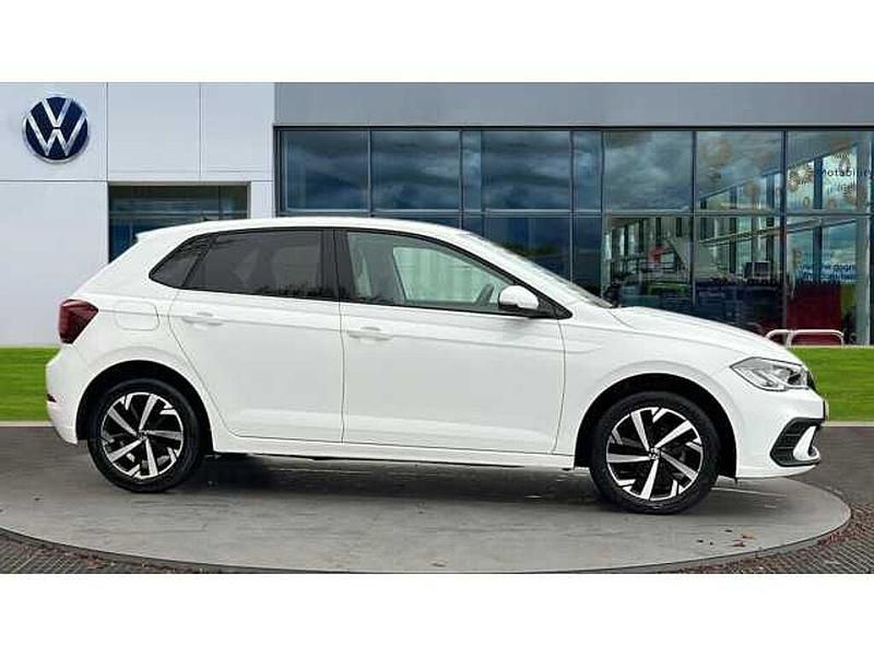 Used VW Polo Match 95 HP (69 kW) 2025 Pure white Hatchback