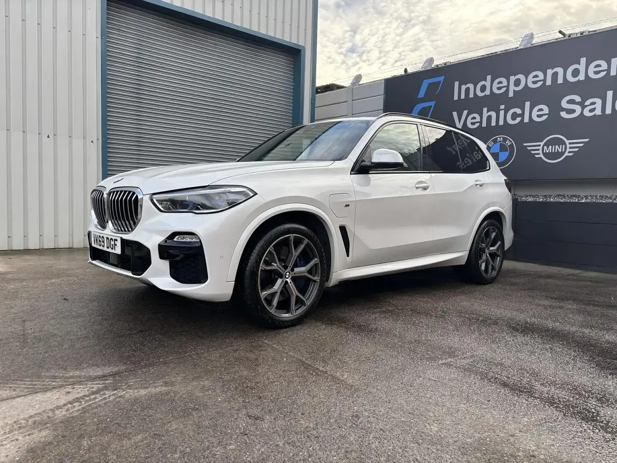 Begagnad BMW X5 M Sport 389 HK (286 kW) 2019 Vit SUV