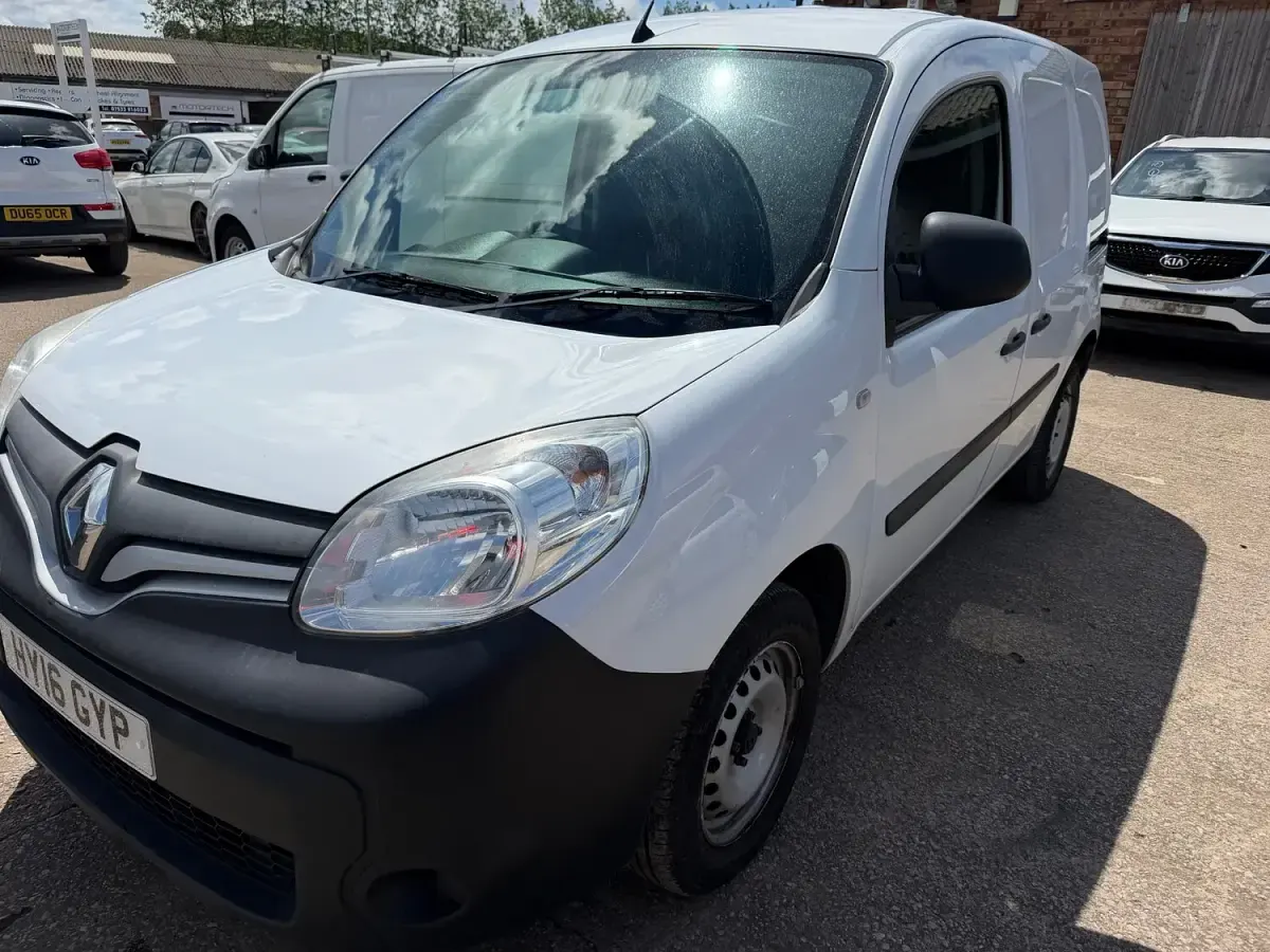 Used Renault Kangoo Business 2016 White MPV
