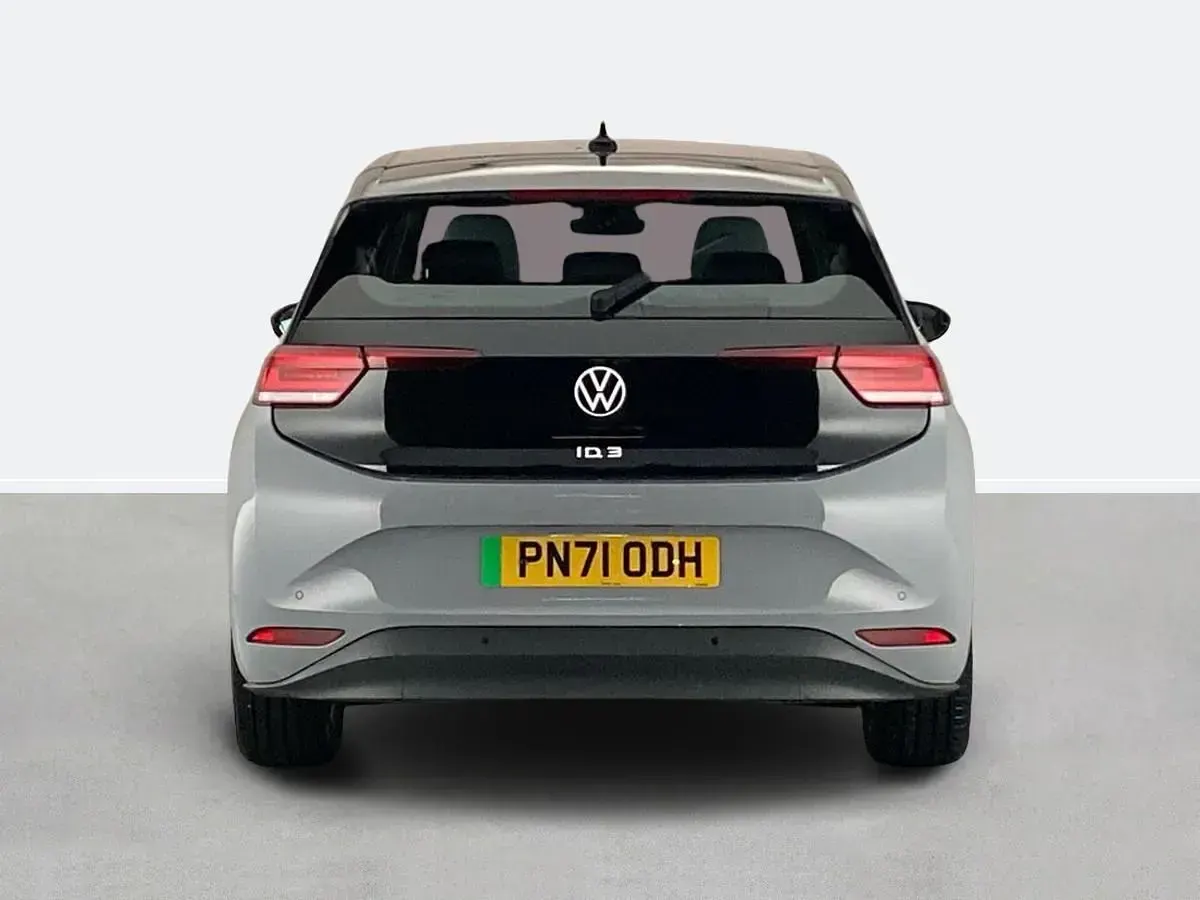 Usado VW ID.3 Pro Performance 150 kW (204 CV) 2021 Gris Utilitario