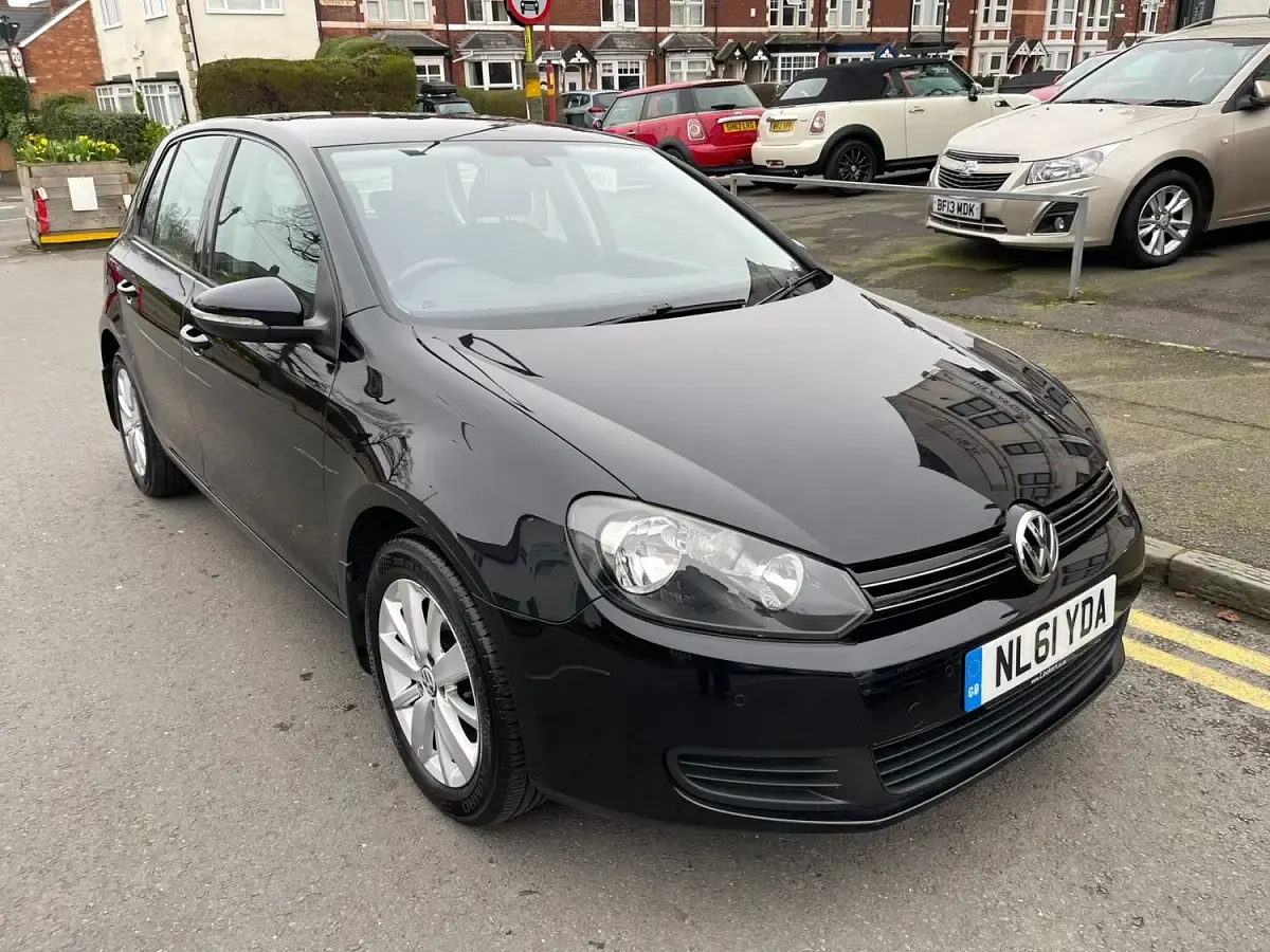 Used VW Golf VI Match 105 HP (77 kW) 2011 Black Hatchback