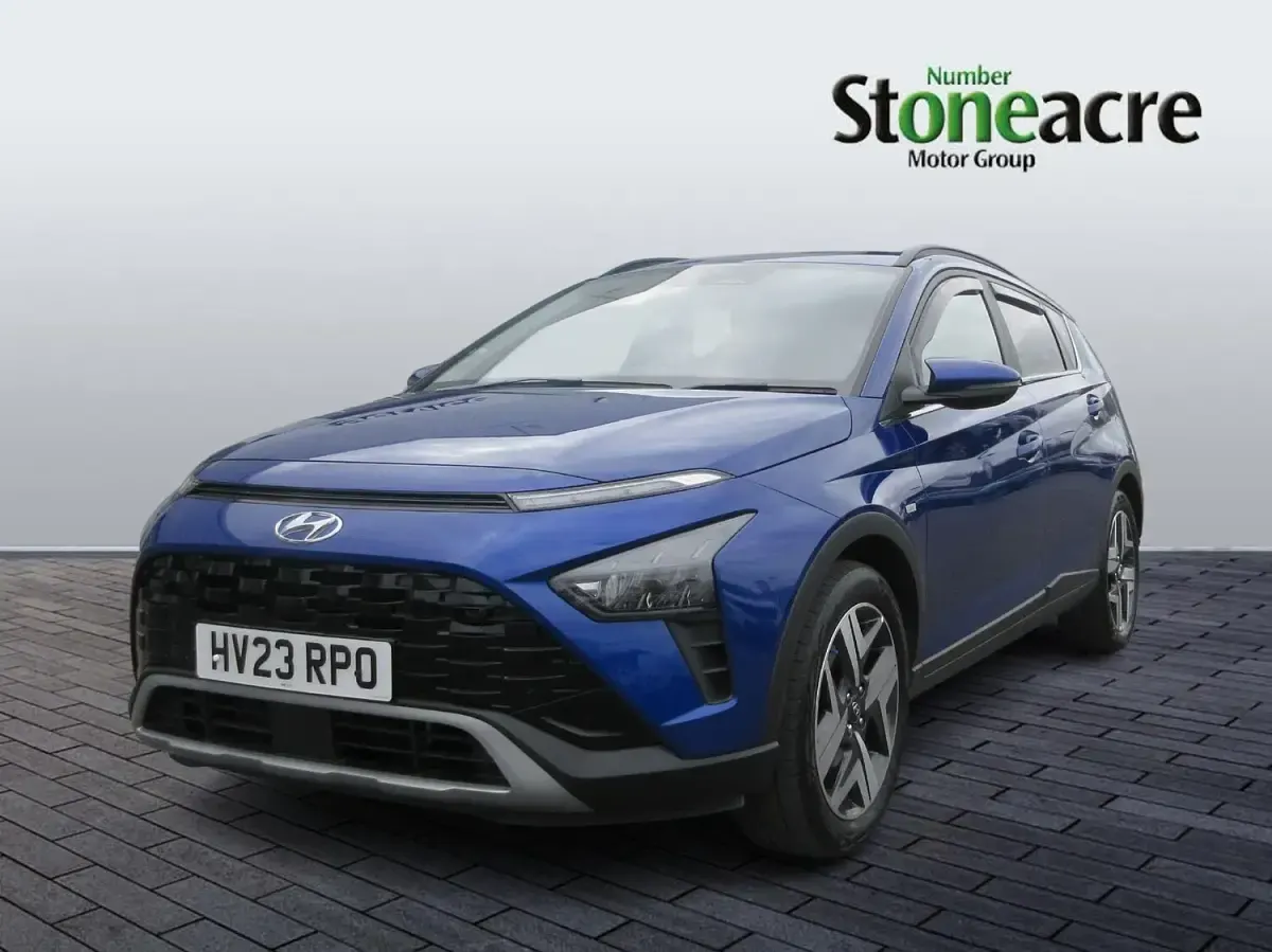 Used Hyundai Bayon Premium 120 HP (88 kW) 2023 Blue SUV