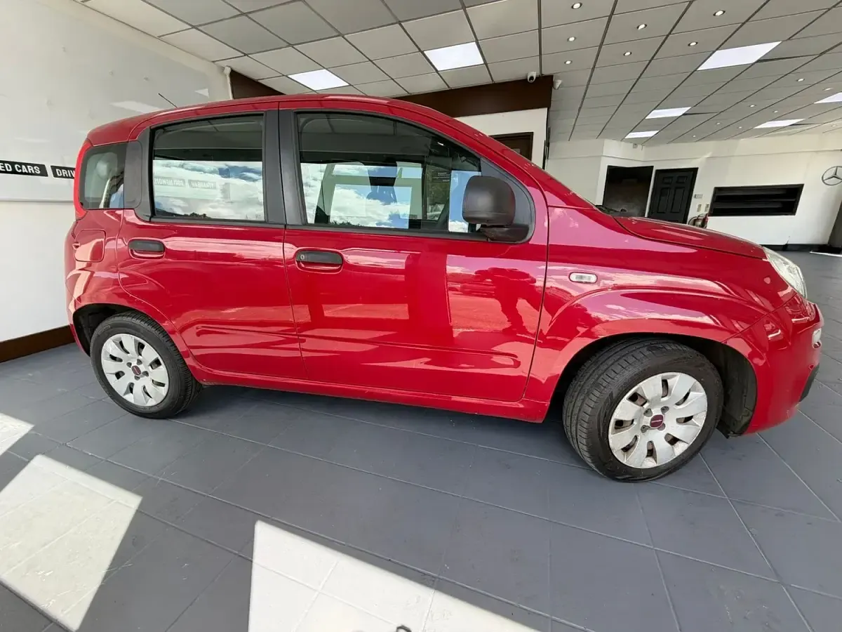 Used Fiat Panda Pop 69 HP (50 kW) 2015 Red Hatchback