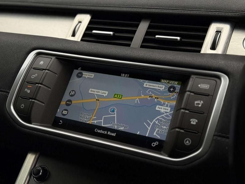 Używany Land Rover Range Rover evoque SE 2016 Biały Kombi