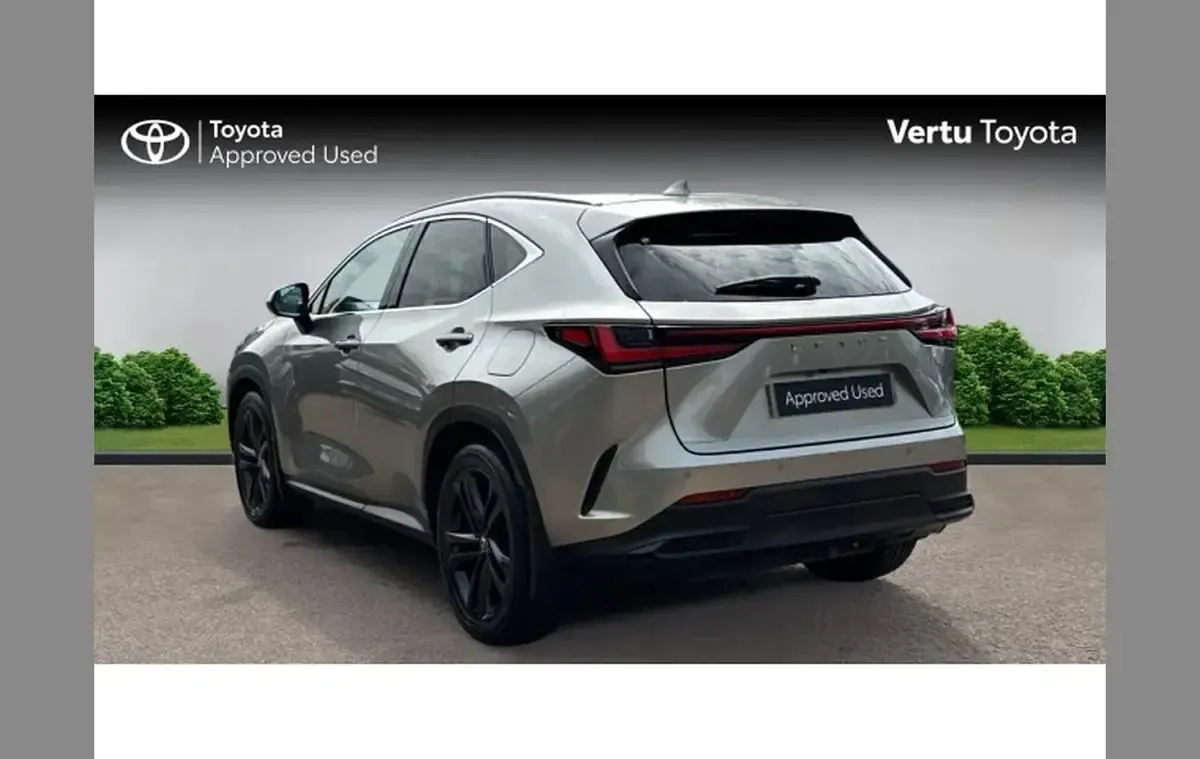 Used Lexus NX450h+ 301 HP (221 kW) 2023 Silver SUV