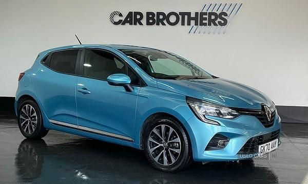 Blue Used 2020 Renault Clio V Iconic Hatchback | £9,795 (Fair price) - Image 1/4
