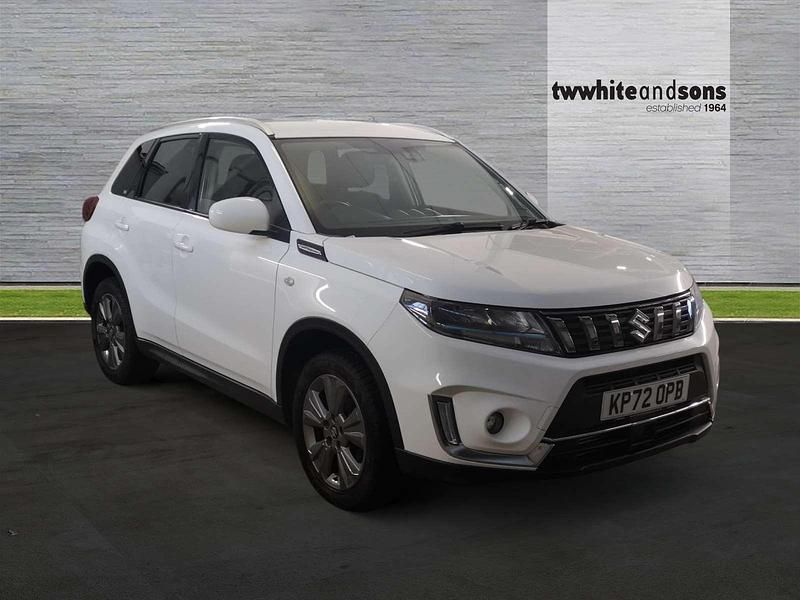 Used Suzuki Vitara SZ-T 2022 White SUV