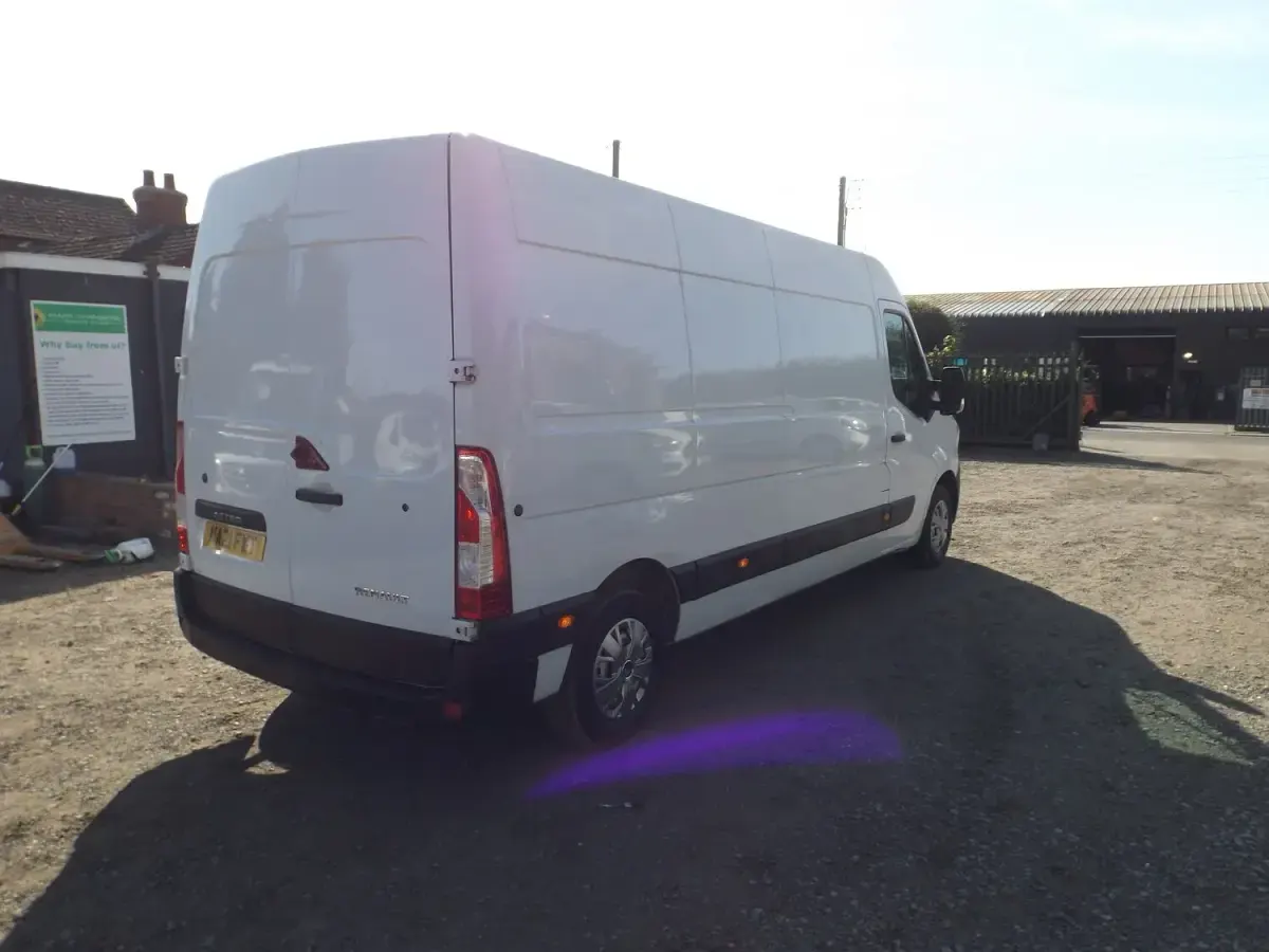 Used Renault Master Business 2021 White MPV