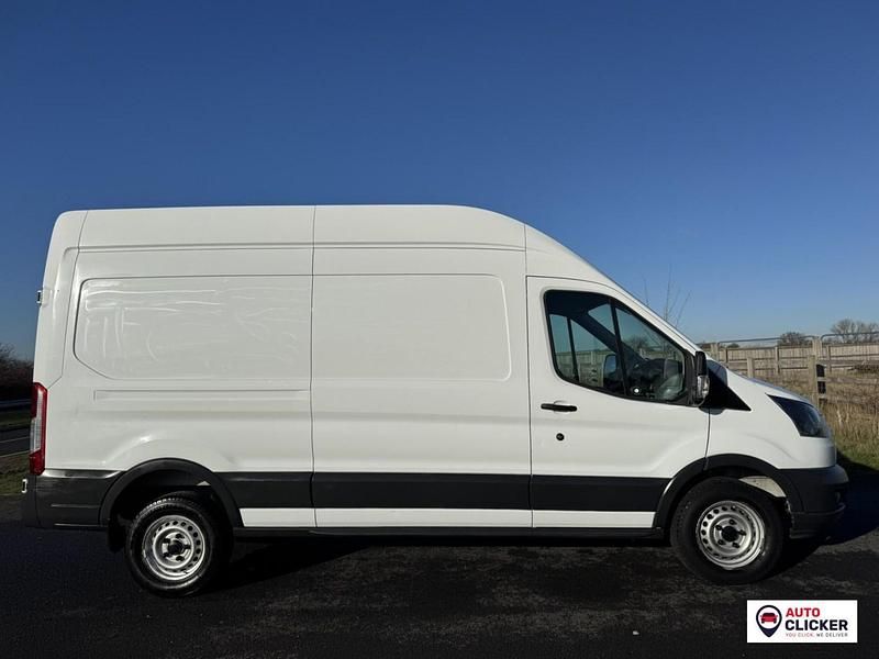Used Ford Transit 130 HP (95 kW) 2018 White Van