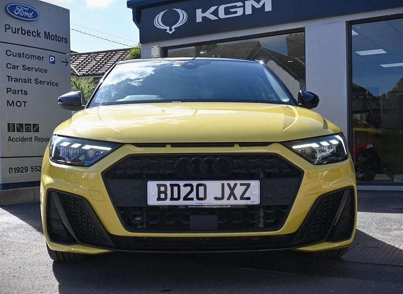 Usado Audi A1 S-Line 150 HP (110 kW) 2020 Amarelo SUV