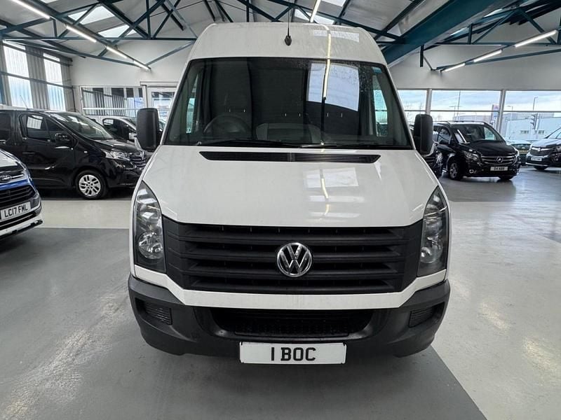 Usado VW Crafter 163 HP (119 kW) 2015 Branco Van