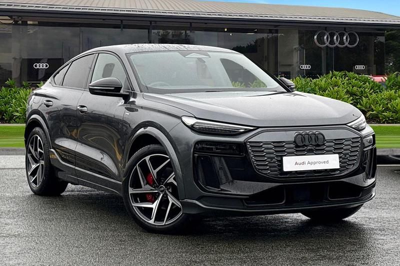 Grey Used 2025 Audi Q6 Sportback e-tron Advanced SUV | £64,950 - Image 1/4