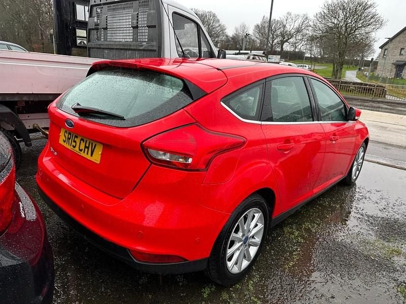 Used Ford Focus Titanium 2015 Red Hatchback