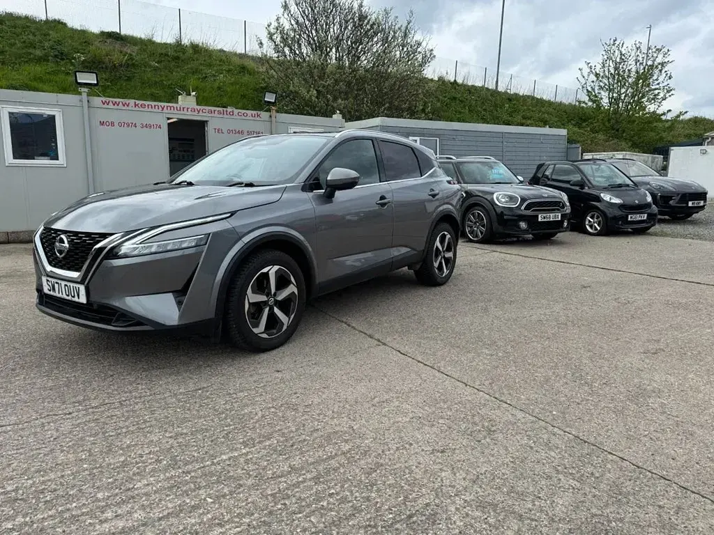 Used Nissan Qashqai S 140 HP (102 kW) 2021 Grey SUV