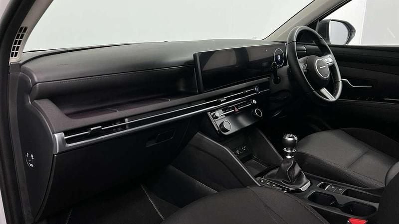 Image 2/4
