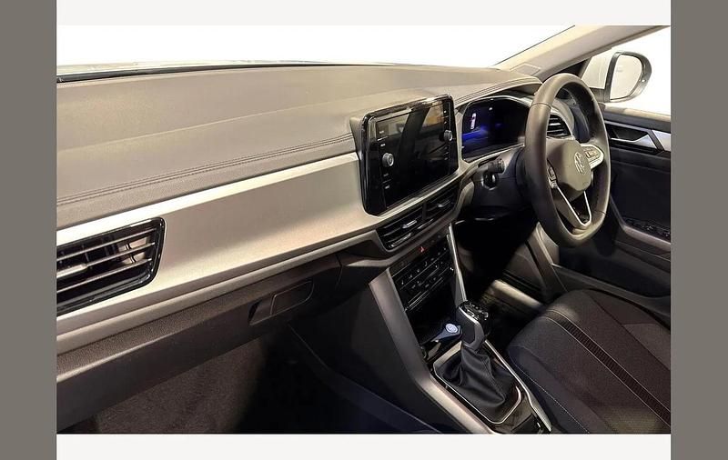 Used VW T-Roc Match 150 HP (110 kW) 2025 Pure white SUV